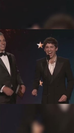 Good time at the Critics Choice Awards with this one ‪@Marcello‬