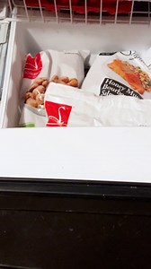 3.9K views · 61 reactions | A sheet pan meal with Schwan’s Home Delivery is as easy as freezer ➡️ oven ➡️ dinner. What are your favorite foods for a simple and delicious dinner? https://www.schwans.com/ | Yelloh | Facebook