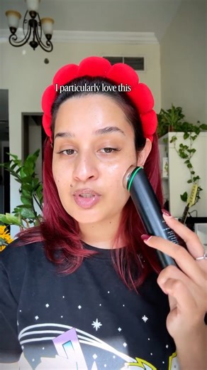 Nikita Simona ⟢ Makeup Artist on Instagram: "Have you tried it yet? 🧖🏽‍♀️✨ @medicube_global_official Age-R Pro Device Some tips and tricks with this magic device: • Start on low level intensities: level 1 is my go to 🔋 • To save your skincare - apply your serums one section at a time before using the device 💧 • Pick the time of day that works best for each mode (personally I love MC mode for the mornings 🌞) • BE CONSISTENT 🔁✨ #Medicube #agerpro #medicubeskincare #medicubedevice #koreanskin