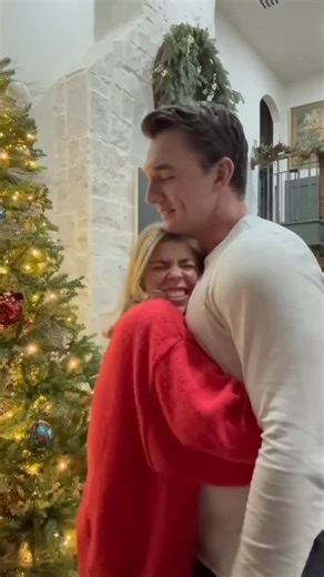 Tyler Cameron on Instagram: "This will be a Christmas - and a piece of jewelry – we will treasure forever. I really wanted to get Tate something timeless and meaningful this year, and the ORIGIN De Beers Group natural diamond pendant I selected is from Botswana and is 1.5 BILLION years old. How cool is that? @debeersgroup #OriginDiamonds #EthicalDiamonds #debeerspartner Experience ORIGIN De Beers Group at these retailers: origin.debeersgroup.com"