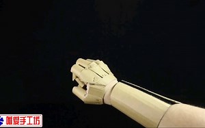 废旧纸箱不要扔，教你DIY手工制作富有创意的“机械手臂”