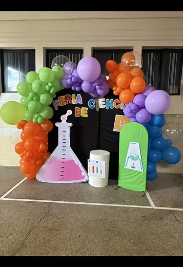 Feria de Ciencia: Decoraciones Creativas con Globos