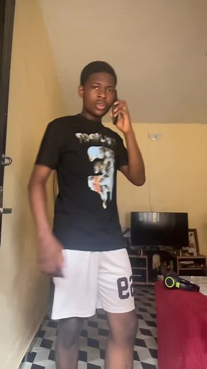 Master Solo vs Squad Gameplay in Free Fire