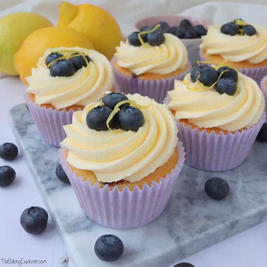 Lemon & Blueberry Cupcakes