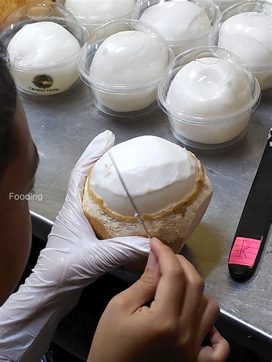 Amazing Coconut Kernel Extraction Skill in Bangkok