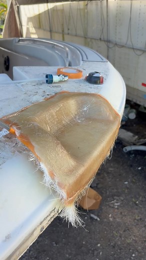 Copiando molde de cornamusa | Santiago Custom Boat Work’s