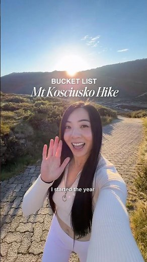 HIKING MOUNT KOSCIUSKO 🤯🗻 Australia’s highest peak ‼️ #australia #hike #outdooradventure