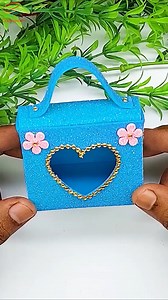 Looking for a cute and meaningful Valentine’s Day gift? Learn how to make a mini handmade gift box using simple materials! 🎀 This easy DIY craft is perfect for Valentine’s surprises, small gifts, chocolates, rings, or sweet notes. Add a personal handmade touch and make your Valentine’s gift extra special. ❤️✨ #MiniGiftBox #HandmadeValentines #DIYValentinesGift #HandmadeCrafts | Craftsome