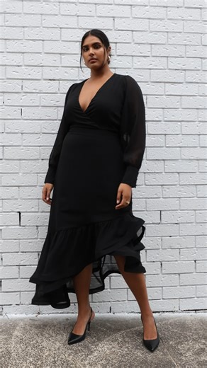 9.2K views · 29 reactions | The event dress you need! Introducing the Antoinette Maxi Dress  Also available in royal purple! Shop now: https://bit.ly/4dzIWeh #ccworldofcurves #citychicofficial | City Chic | Facebook