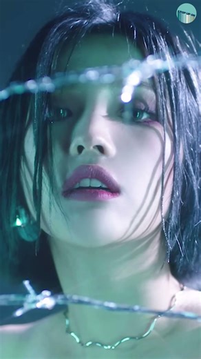 SOYEON 👑 Idle GI DLE (여자)아이들((G)I-DLE) 'Oh my god' MV FOCUS Lead Darkness#soyeon #idle