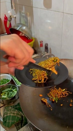 Bakmie Apue by Babi Panggang A Pue | Lunch Ideas #lunch #bandung #noodles #mie #food #pork #babi