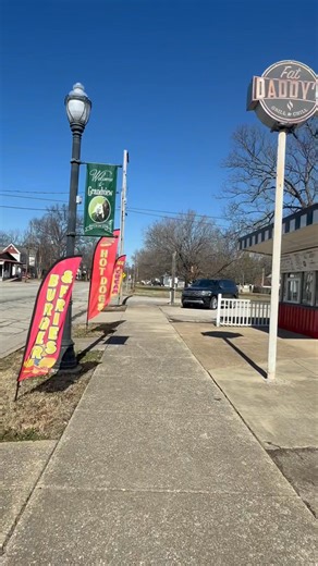 Can ya see me now | Fat Daddy's Grill & Chill , LLC