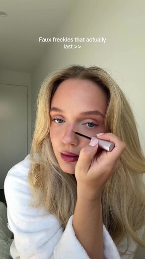 Long-lasting Faux Freckles for Natural Beauty