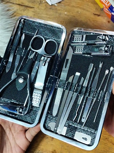 pas butuh gunting kuku dirumah sering gak Nemu, ini solusinya. 1 set gunting kuku dompet, yuk cekout sekarang 😉 #guntingkuku #guntingkukuset #nailart #manicure