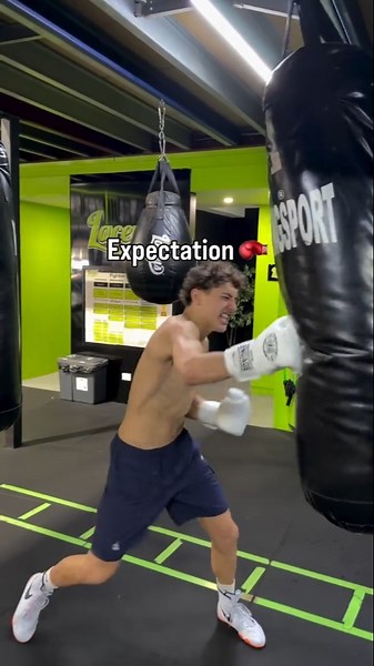 First day of BOXING class expectations vs reality | Boxing training