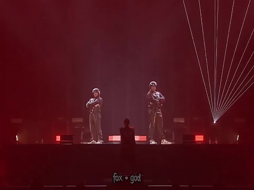 RATATATA Live Performance at Fox Fest | BABYMETAL