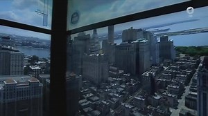 Spektakuläre Bilder aus dem neuen "One World Trade Center" in New York: In einer Woche öffnet es für Besucher, Pressevertreter konnten jetzt schon rein - eine Fahrt im 3D-Aufzug inklusive. | tagesschau