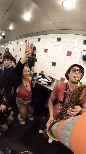 Wenzl McGowen on Instagram: "This crowd was lit and our song is a trending audio!! 🔥 @tiatia #amherst #umas #mass #college #sax #dj #housemusic #earlytrendingaudio #viralsound"