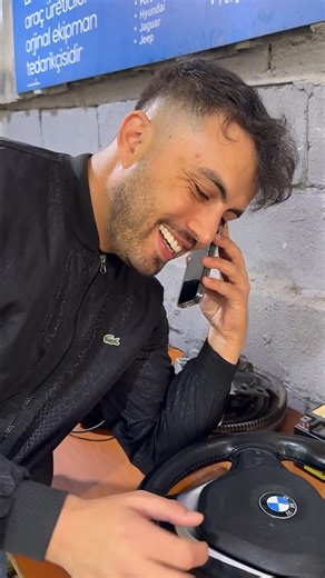 Sevdalı Oto Tamirci | İzzet Emmi