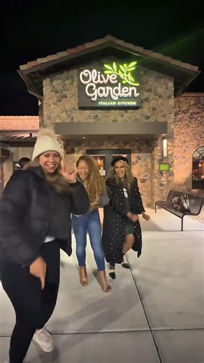 Ula You Lah on Instagram: "This is your sign to go on a last min GNO Gift exchange, dinner & end it with a TT 😂😉 cheers from your 4 poly blondes 🤌🏾☠️ #gno #friendsmas #fyp #girlfriends"