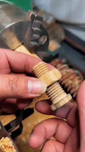 Woodworking Techniques: Creating Spiral Patterns