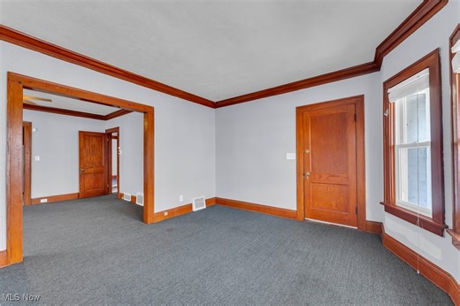 917 Helmsdale Rd #2/UP, Cleveland Heights, OH 44112 - MLS 5182015 - Coldwell Banker