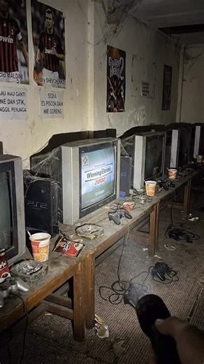 DAAS on Instagram: "Kali ini kita Time travel ke zamannya rental PS taun 2000an dimana PS2 adalah segalanya 🥹 Punya cerita apa di masa lalu kalian dengan rental ps? Share di kolom comment yaah mari kita nostalgia dan flashback bareng2 😊"