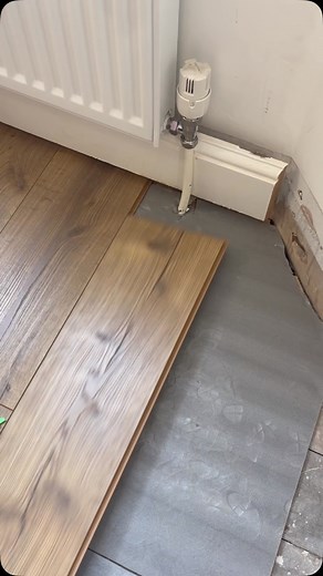 Teirnan McCorkell | 👌🏻 Perfect pipework - the pipeEASY way ✅ #flooring #howto #pov #diy #tips #pipeeasy #pipeeasytool #tricks #teirnanmccorkell #fup #reel #reels | Instagram