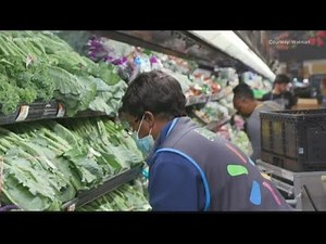 VERIFY: Do Walmart employees have to wear masks?