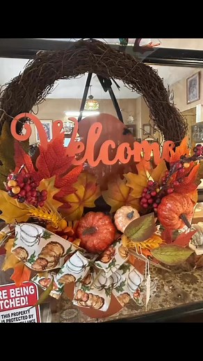 #lillyscornermall | Lilly's Corner Mall | Facebook