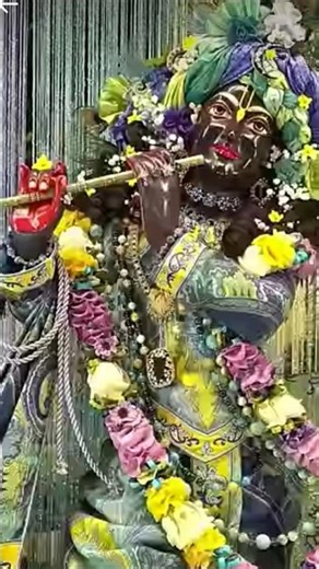 radhe kon se punay kiye tumne ♥️❤️