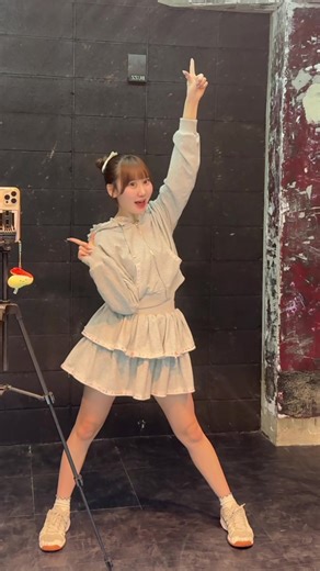 定期的に踊りたくなる曲ランキング1位‼️