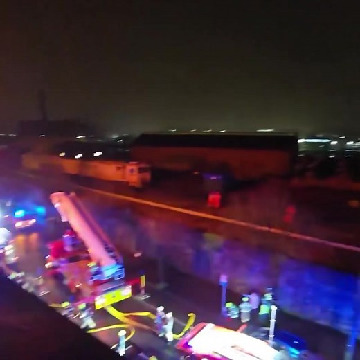 320K views · 1K reactions | Fire at a premises on Lower Glanmire Road. Emergency services are on scene. Avoid the area if at all possible this evening. | Cork Safety Alerts | Facebook