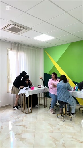 Formation Manucure par Titoum : 1, 2, 3 et 10, 11, 12 Février