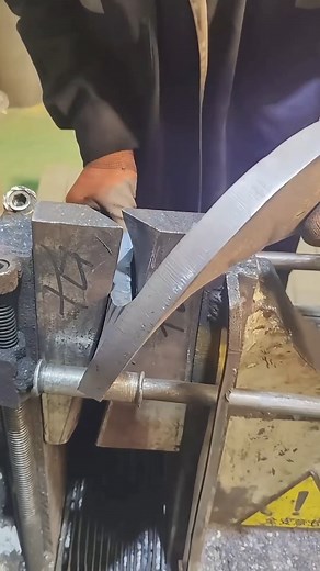 9.1K views · 16 reactions | The bending process of spiral blades | Decora Tips | Facebook