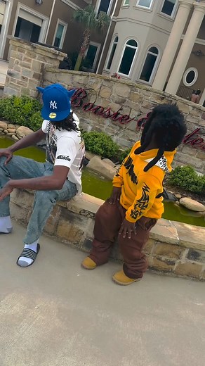 Even #Boosie dog didn’t want us there wit all dat loud talking 👇🏾👇🏾👇🏾👇🏾👇🏾👇🏾👇🏾👇🏾 @chaneyb__ #Comedy #HaHa #JustForFun #Boosie #BigJavon #LilJavon #FunnyVid #JustComedy #NoHarm #JustActing 😂😂😂😂😂 | Funniest 30