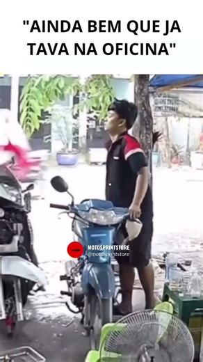 Ainda bem que já tava na oficina..." A Scooter desintegrou ao vivo! 😂