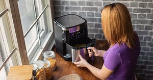 Doctor speaks honestly about air fryers amid health fears over 'toxic' gadgets