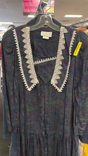 Sarah | Thrift-ology | Full Time Reseller on Instagram: "I thrifted this at goodwill to resell brought it home where it sat in its bag for days until I said “ok let’s do this reel!” Put on my makeup, did my hair and went to put on this dress - it was too tight with my bra on so I said I’ll try it without the bra and 3 buttons in a row popped right off. I laughed so hard I cried. I bet if I got *that* on video; it might’ve went viral 😆 Now I have to learn how to sew buttons all because I wanted