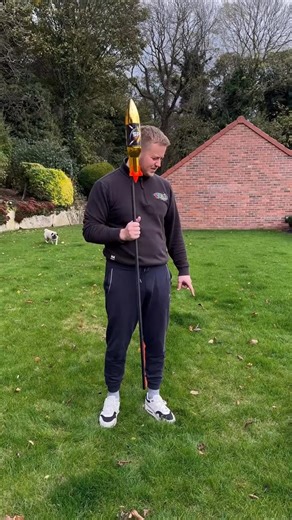 Galactic Fireworks on Instagram: "SPACE X ROCKETS 朗 Max size, max weight and what a burst. What do we reckon, these or the Kings Crown?  . #fireworks #fireworkshop #bonfirenight #galacticfireworks #rockets #fyp #foryoypage"