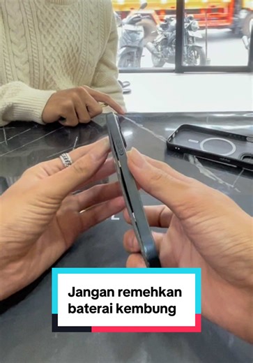 Sekali lagi jangan remehkan baterai drop ‼️ Karena dapat berakibat fatal dan pengerjaannya akan sedikit memakan waktu lama ⚠️ #cuangadgetservice #service #serviceiphonejatinangor #trending #fyp