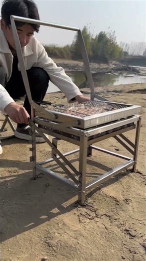 This grill proves that grilling can be so simple.