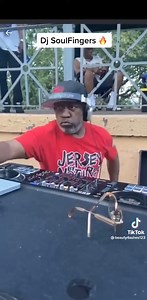 " PRAY.PRAY". ITS PRAYING TIME..JESUS ANSWER PRAYERS..TRUST JESUS..STAY PRAYED UP..JESUS LOVE ALL OF US.. | Mary Blalock