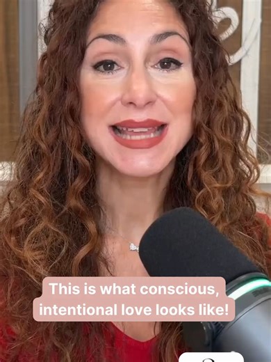 In this week’s episode of the Life and Love By Design podcast, we’re talking about breaking toxic relationship patterns and learning how to love intentionally. This week, we talked about: - Why you feel so alone in your relationships - How to know if your toxic relationship patterns are fixable - How to transition toxic relationship patterns into conscious love - What conscious love feels like and how to introduce it into your relationship Listen to Episode 23: Breaking Toxic Relationship Patter