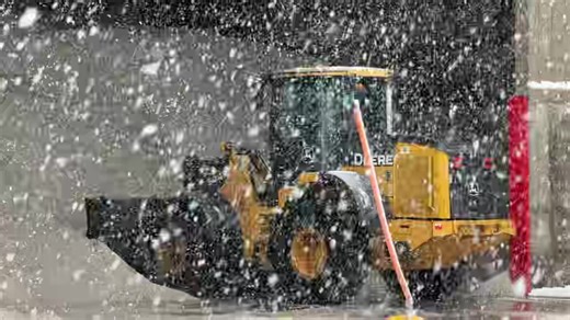 SLO MO of the giant glops of snow falling in Gurnee where I’m live again on the 4 and 5pm shows discussing conditions here and the attack plan Warren Township has for plowing tonight-likely similar to many municipalities where snow is falling. | Mike Caplan, Meteorologist at Fox 32