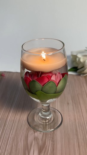 DIY elegant water lotus candle | Genius Club