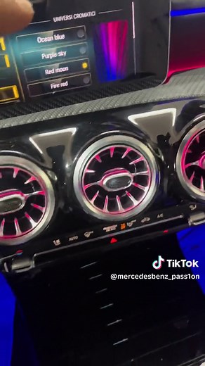 Installazione Pacchetto Luci Soffuse Mercedes-Benz Classe A W177