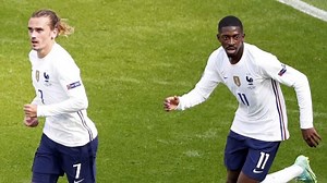 Barcelona footballers Antoine Griezmann, Ousmane Dembele apologise for viral video mocking Japanese hotel staff