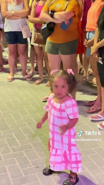 Show Brega com Karolina Boneca: Amor e Dança