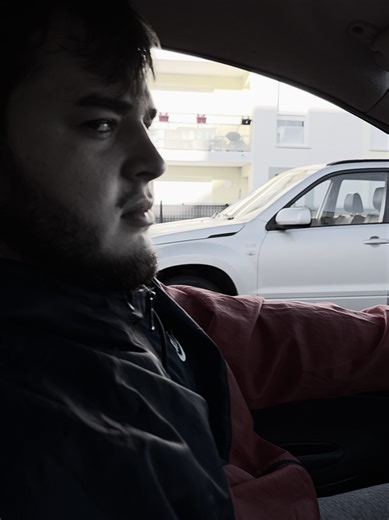 Chercher une place de parking : humour ou pas ?